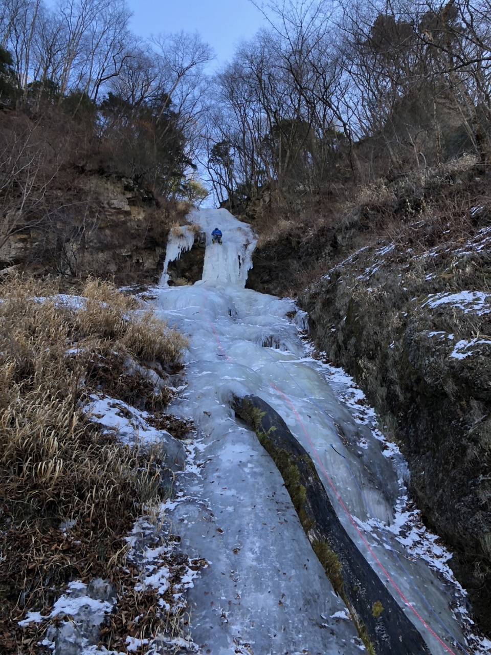カモシカルンゼをリードする渡邉